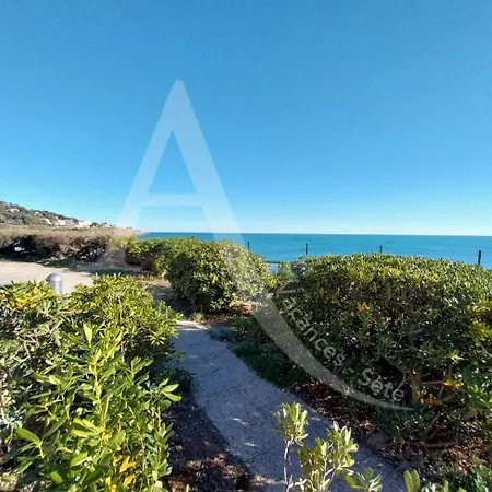 Front De 4 Personnes Sète