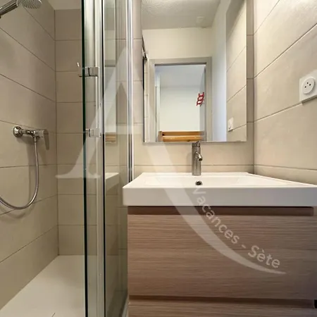 Apartament Front De 4 Personnes Sète